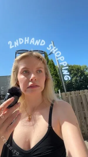 Saniskates OnlyFans Leaked Free Thumbnail Picture - #KsrpFCJoHy