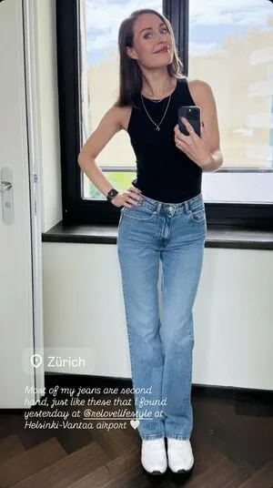 Sanna Marin OnlyFans Leaked Free Thumbnail Picture - #01HRYFsTO2