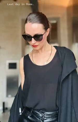 Sanna Marin OnlyFans Leaked Free Thumbnail Picture - #PRDym7itL9