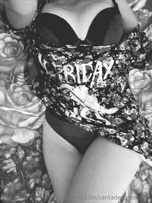 Santadesordenada OnlyFans Leaked Free Thumbnail Picture - #dEpPinb05S