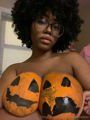 Santassweetest OnlyFans Leaked Free Thumbnail Picture - #SUcIOq0xYT