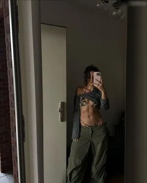 Santina Vergine OnlyFans Leaked Free Thumbnail Picture - #Fodc21cz9z