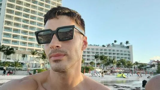 Santomebruno OnlyFans Leaked Free Thumbnail Picture - #4x8s0mjbPJ