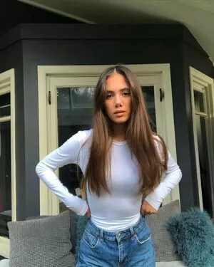 Saoirse Alicia Behzadi OnlyFans Leaked Free Thumbnail Picture - #dJ8UKOOkMY