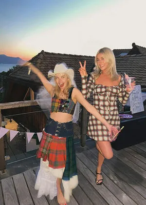 Saoirse Monica Jackson OnlyFans Leaked Free Thumbnail Picture - #W1FdXHQmHM