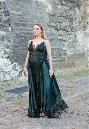 Saoirse Ronan OnlyFans Leaked Free Thumbnail Picture - #E5zHmET0gE