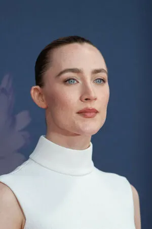 Saoirse Ronan OnlyFans Leaked Free Thumbnail Picture - #Hrum8qg3P1