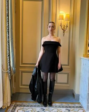 Saoirse Ronan OnlyFans Leaked Free Thumbnail Picture - #TiLRdkFOMP