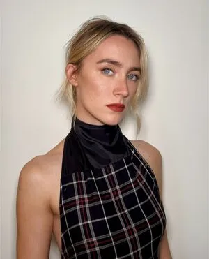 Saoirse Ronan OnlyFans Leaked Free Thumbnail Picture - #ViM6peIT1J