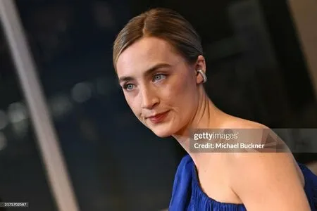 Saoirse Ronan OnlyFans Leaked Free Thumbnail Picture - #bX8oV8UfCo