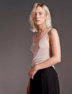 Saoirse Ronan OnlyFans Leaked Free Thumbnail Picture - #f3PdyR4p14