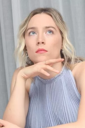 Saoirse Ronan OnlyFans Leaked Free Thumbnail Picture - #i4isAFSNwn