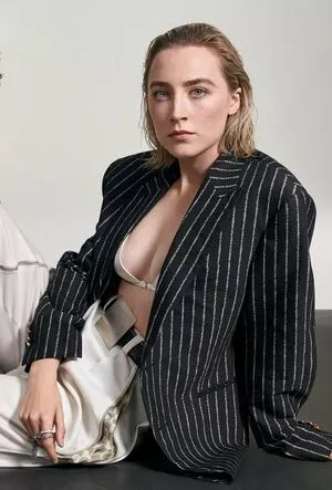 Saoirse Ronan OnlyFans Leaked Free Thumbnail Picture - #sggtxtn71Z