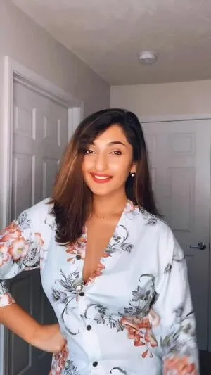 Sapnesa OnlyFans Leaked Free Thumbnail Picture - #LopvtyUWeK