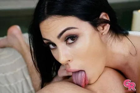 Sapphireastrea OnlyFans Leaked Free Thumbnail Picture - #hHCs4hg6f3