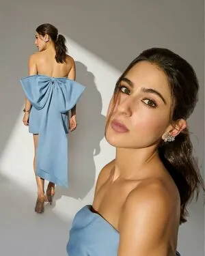 Sara Ali Khan OnlyFans Leaked Free Thumbnail Picture - #h1BS4LOZBa