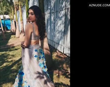 Sara Ali OnlyFans Leaked Free Thumbnail Picture - #3w7Kq5Az69