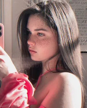 Sara Bustani OnlyFans Leaked Free Thumbnail Picture - #4fsFMEOIWv