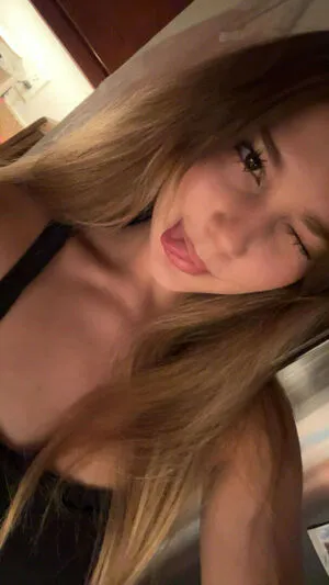 Sara Dobrik OnlyFans Leaked Free Thumbnail Picture - #8tnJ9VExz5