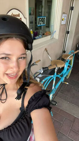 Sara Dobrik OnlyFans Leaked Free Thumbnail Picture - #9dp0vSIhMH