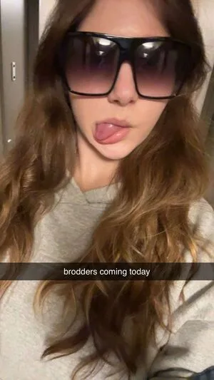 Sara Dobrik OnlyFans Leaked Free Thumbnail Picture - #EflsM32GZs