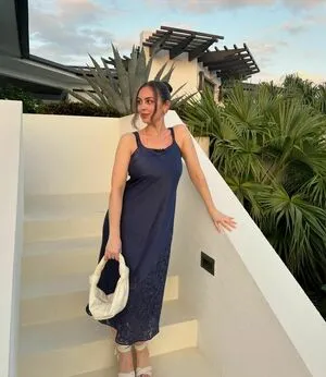 Sara Farrelll OnlyFans Leaked Free Thumbnail Picture - #JTfXHIqfpz