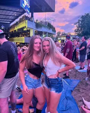 Sara Gavagan OnlyFans Leaked Free Thumbnail Picture - #6AUkJ9cxMv
