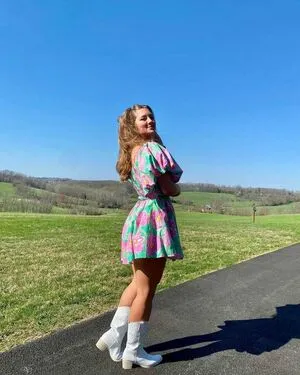 Sara Gavagan OnlyFans Leaked Free Thumbnail Picture - #p2y4l7wp8A