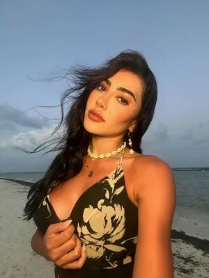 Sara Hesri OnlyFans Leaked Free Thumbnail Picture - #CbnORlRhbC