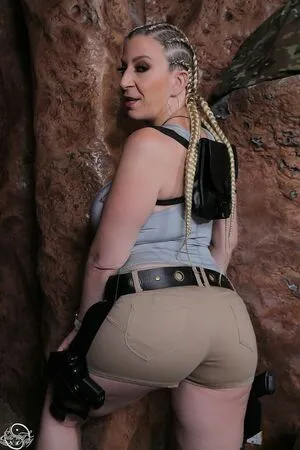 Sara Jay OnlyFans Leaked Free Thumbnail Picture - #T604VmiXoA