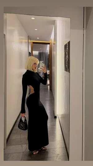 Sara Kolami OnlyFans Leaked Free Thumbnail Picture - #mPu3JDIaKM