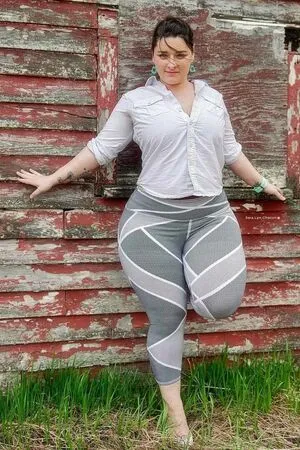 Sara Lyn OnlyFans Leaked Free Thumbnail Picture - #ITNyUvFrnv