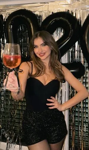 Sara Majorczyk OnlyFans Leaked Free Thumbnail Picture - #4BloMMmDAD