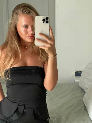 Sara Martin OnlyFans Leaked Free Thumbnail Picture - #5Lk28fTX9Q