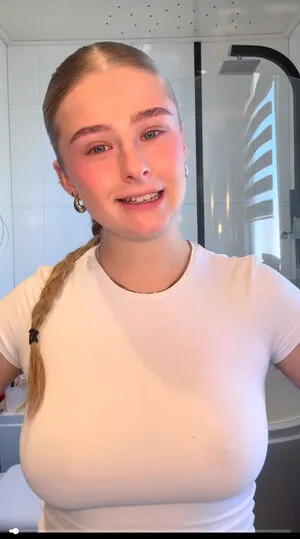 Sara Oliwia OnlyFans Leaked Free Thumbnail Picture - #fSrgJZhJz8