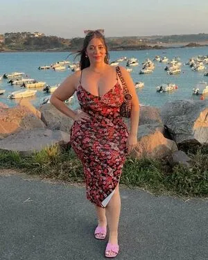 Sara Paris OnlyFans Leaked Free Thumbnail Picture - #MMRI885ppy