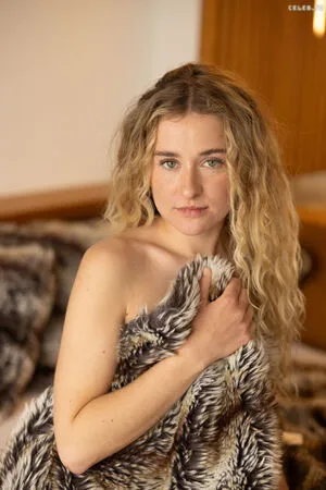 Sara Russek OnlyFans Leaked Free Thumbnail Picture - #Cj1x3F71Gi