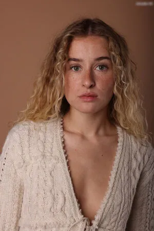 Sara Russek OnlyFans Leaked Free Thumbnail Picture - #ZiHYMLb8e5