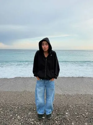 Sara Saffari OnlyFans Leaked Free Thumbnail Picture - #1MxZOMLe87