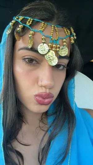 Sara Saffari OnlyFans Leaked Free Thumbnail Picture - #1URaiQ0KhS