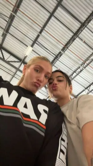 Sara Saffari OnlyFans Leaked Free Thumbnail Picture - #1r7lCMFEoh