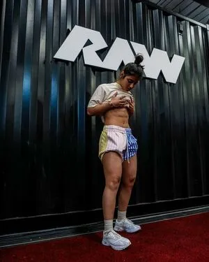 Sara Saffari OnlyFans Leaked Free Thumbnail Picture - #2MzcvX9ko8