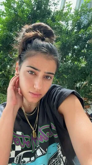 Sara Saffari OnlyFans Leaked Free Thumbnail Picture - #3tXJQlxaey