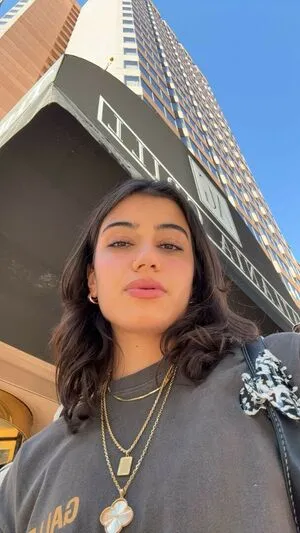 Sara Saffari OnlyFans Leaked Free Thumbnail Picture - #5Q5BRZO1Kp