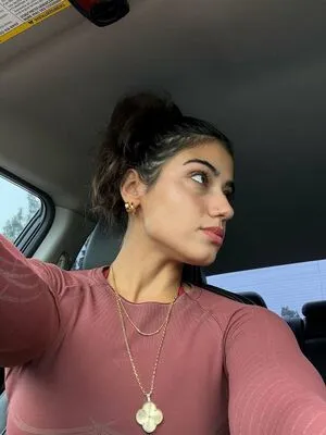 Sara Saffari OnlyFans Leaked Free Thumbnail Picture - #5QC1ffylyq
