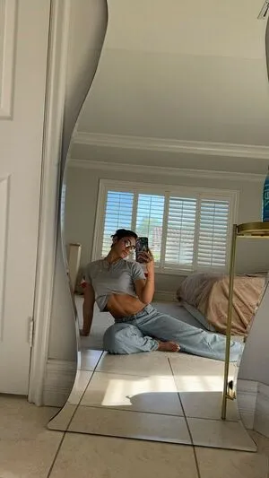 Sara Saffari OnlyFans Leaked Free Thumbnail Picture - #7UcWaP1DoY