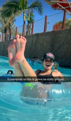 Sara Saffari OnlyFans Leaked Free Thumbnail Picture - #7cKeVsM3f2