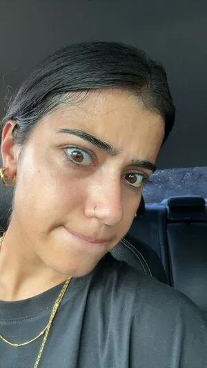 Sara Saffari OnlyFans Leaked Free Thumbnail Picture - #CdcMcrqOUK