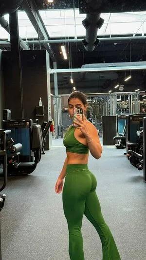 Sara Saffari OnlyFans Leaked Free Thumbnail Picture - #EdlnABCPnc