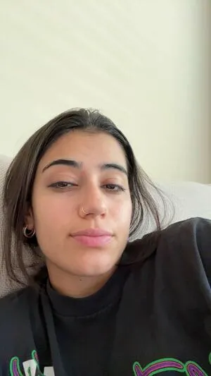Sara Saffari OnlyFans Leaked Free Thumbnail Picture - #FsAkSOuIMz